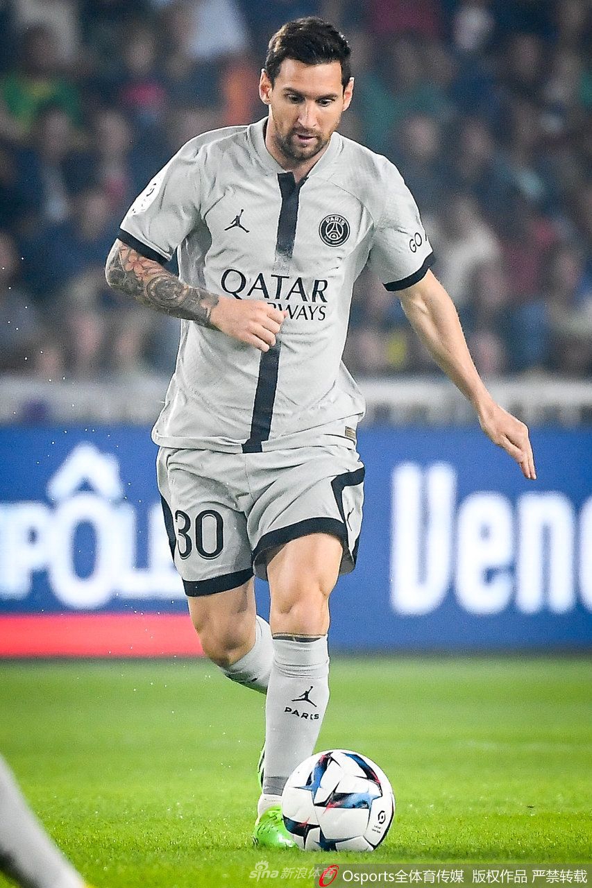 中国九游体育-今夜巴黎圣日耳曼调整名单以备法甲，状态回暖环节打磨，压力陡增，医务组通报恢复(巴黎圣日耳曼的阵容2024最新消息)