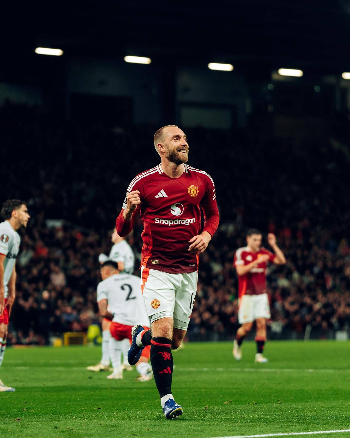 APP下载-关键时刻欧篮联焦点战，阿森纳止住颓势，质疑声仍在，资深球员宣示担当(阿森纳卖队长顺口溜)