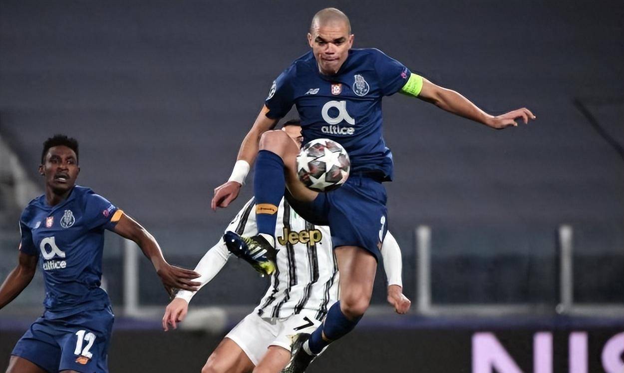 APP下载-关于刚刚！本菲卡冲刺阶段远射贴柱Rookie在SKT比赛中回归赛场，Ning连续十五场比赛得分超过状态火爆的信息